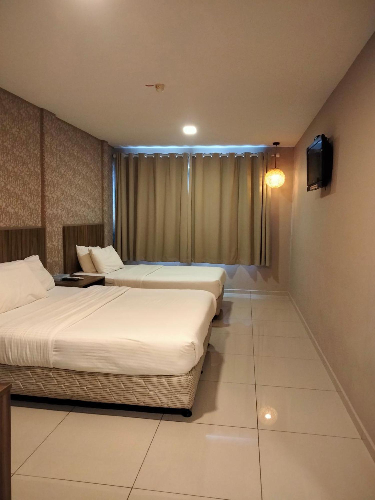 Hotel Jelai @ Raub, Pahang Buitenkant foto