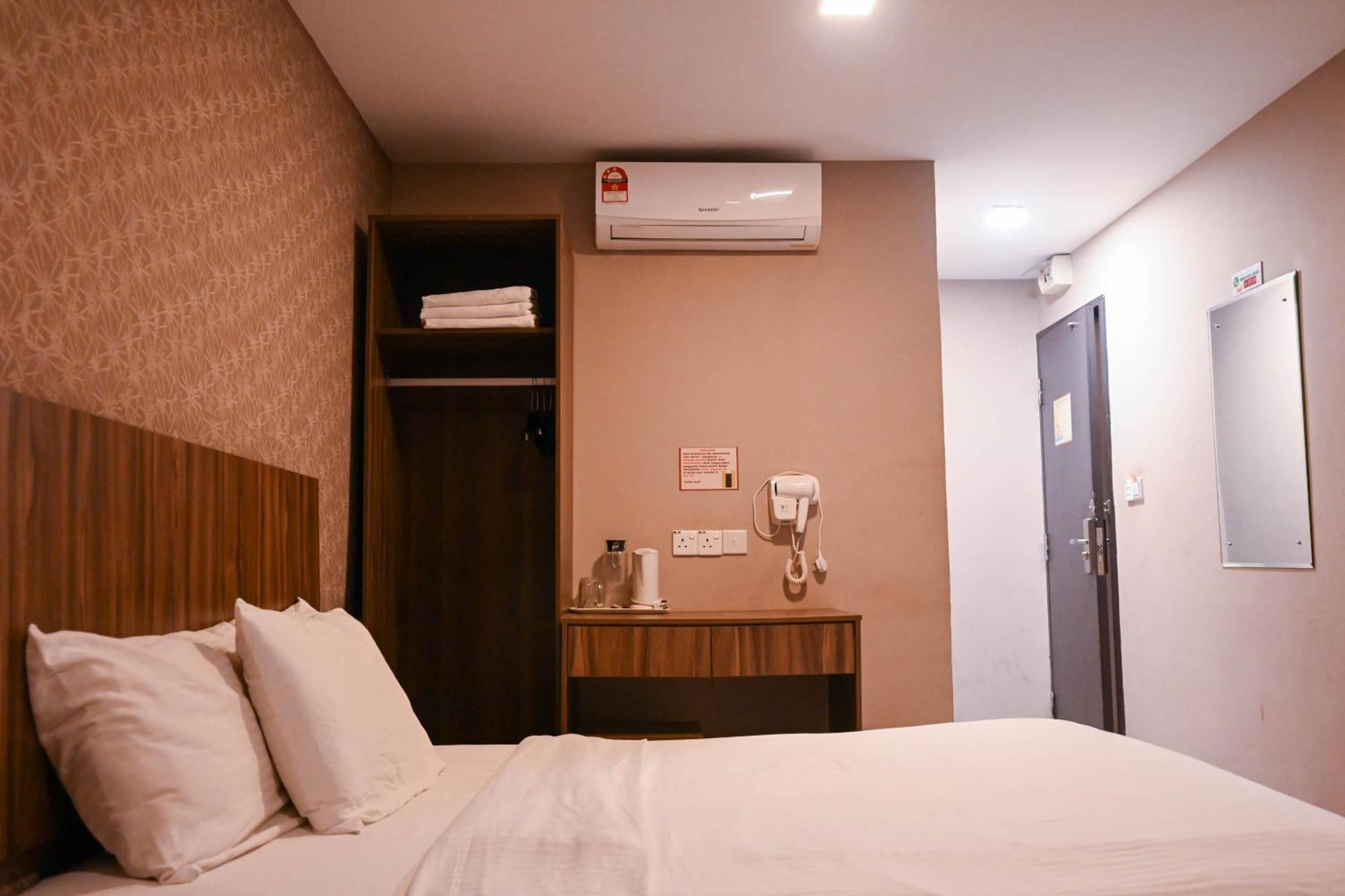 Hotel Jelai @ Raub, Pahang Buitenkant foto