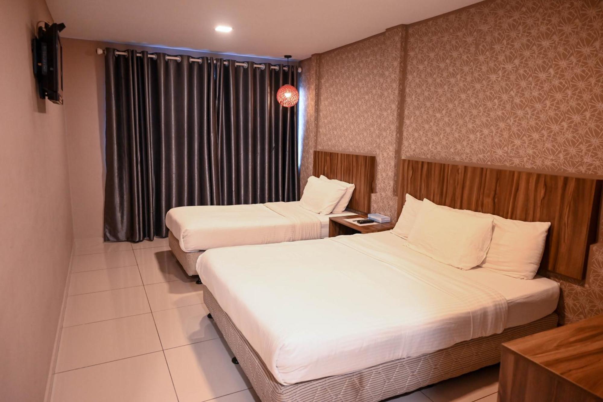 Hotel Jelai @ Raub, Pahang Buitenkant foto